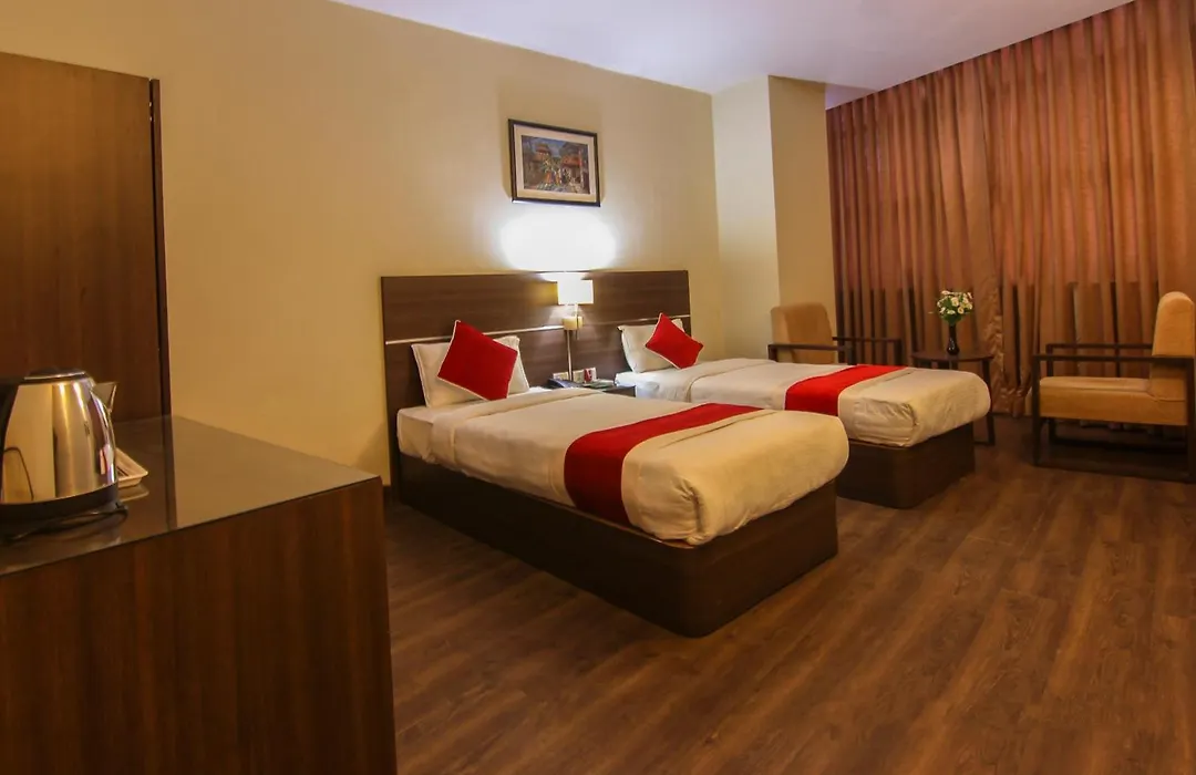 Hotel Regal Airport-1